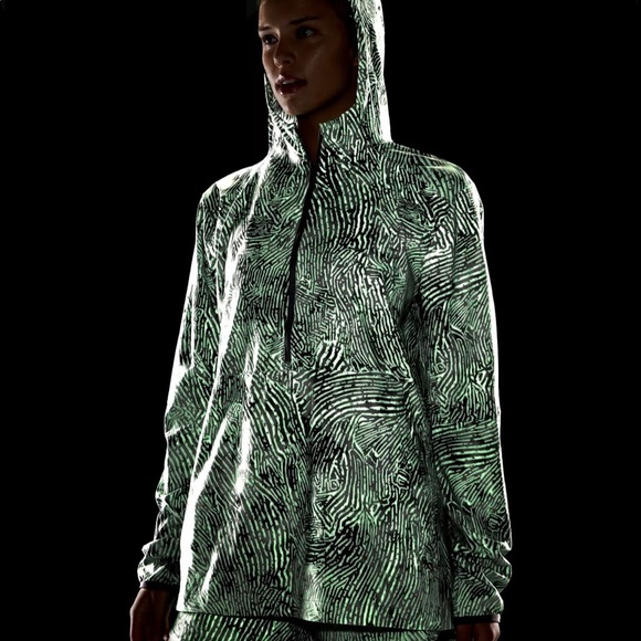 lululemon athletica Jackets & Blazers - SeaWheeze 2021 Reflective Anorak